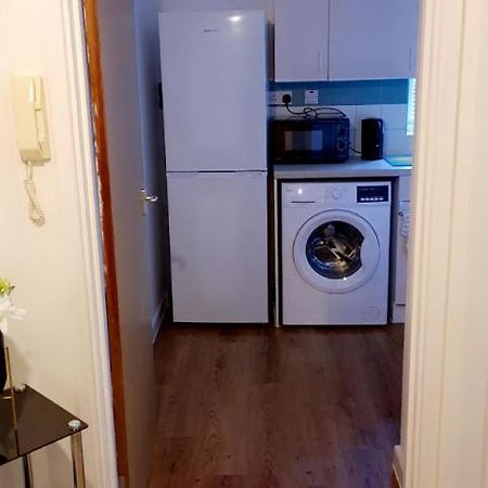 1 Bed Apartment, Peckham Rye Londen Buitenkant foto